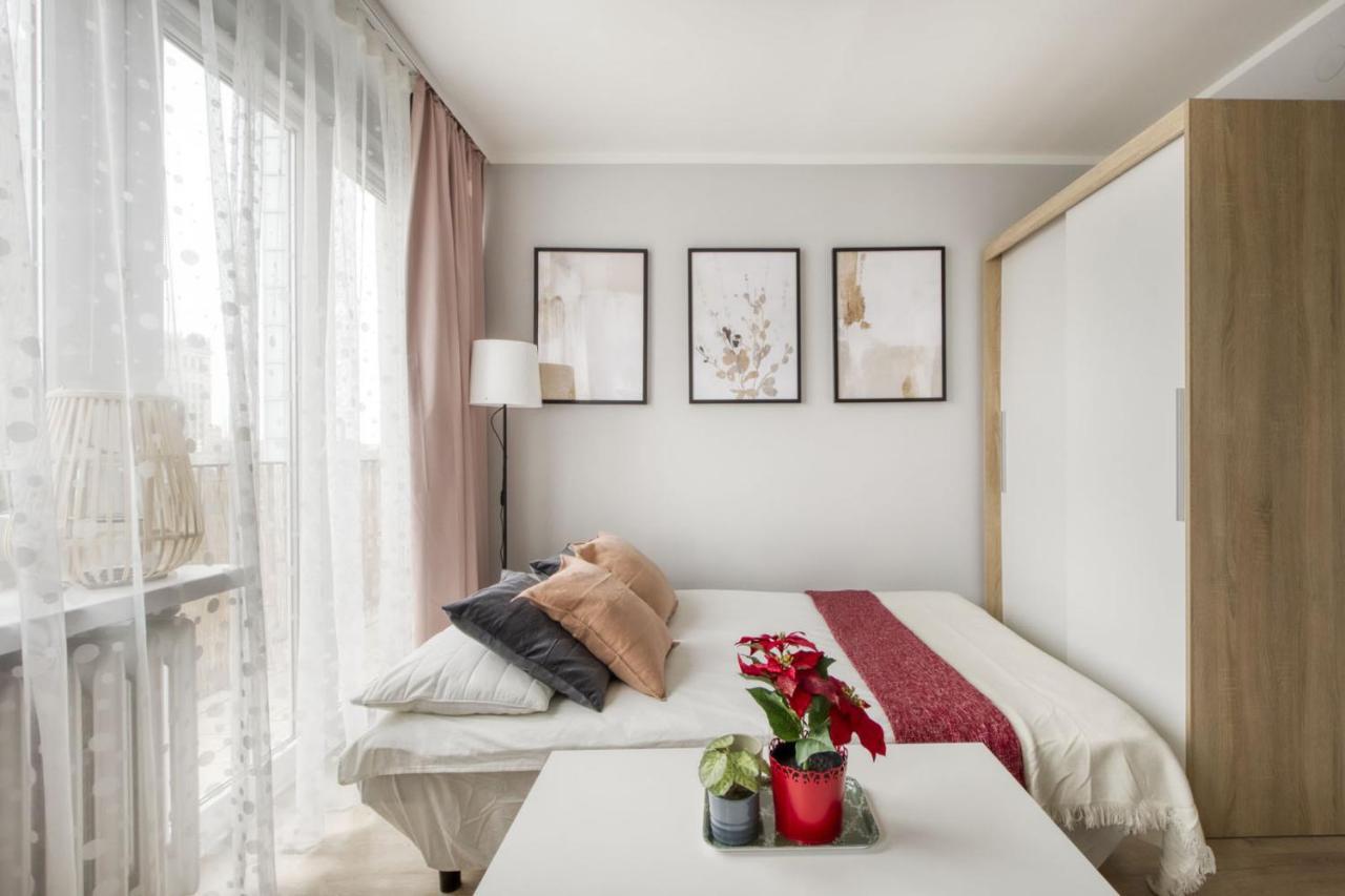Apartments Centre By Arrenda วอร์ซอ ภายนอก รูปภาพ