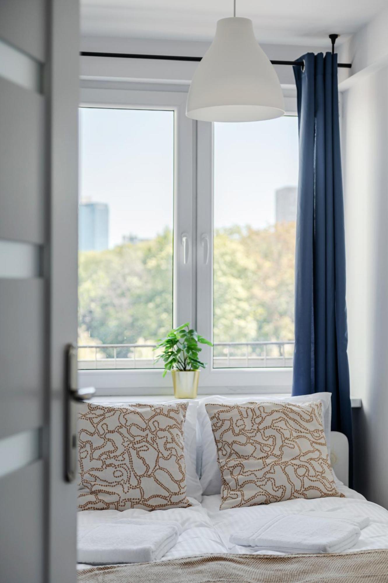 Apartments Centre By Arrenda วอร์ซอ ภายนอก รูปภาพ